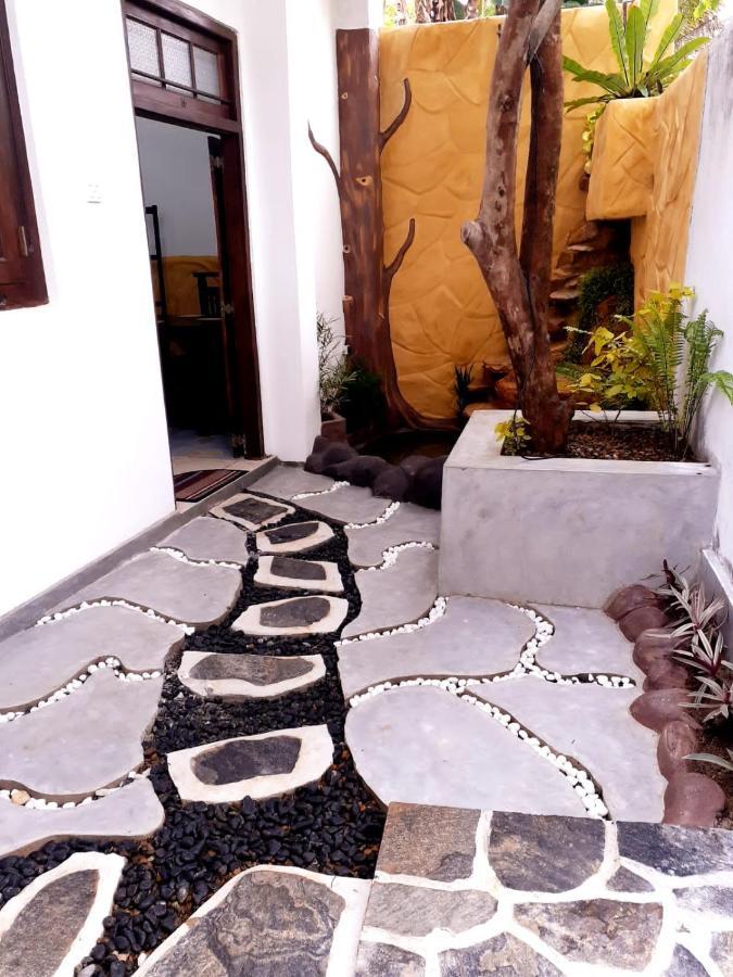 Dihini Villa Unawatuna Exterior foto